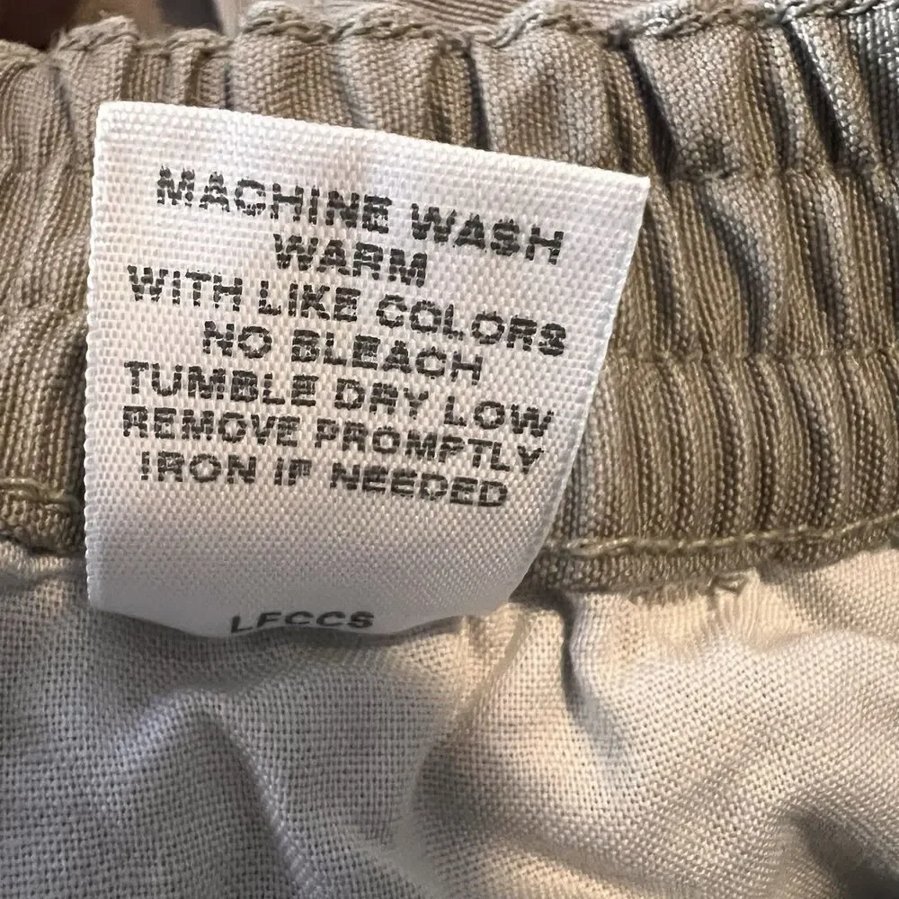 Cabelas Women’s Shorts Large‎ Khaki
